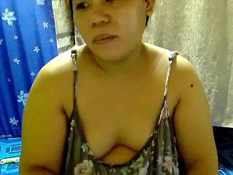 Chat +18 de hotcastlexxx ao vivo