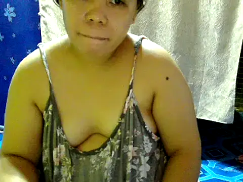 Chat +18 de hotcastlexxx ao vivo