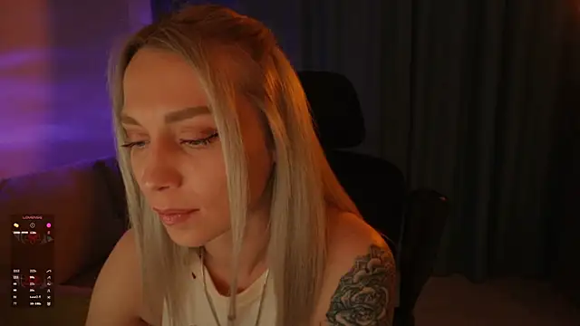AskAlexa's Live XXX Chat
