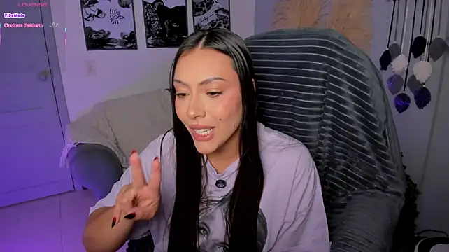 Živý XXX chat MartinnaBonnet