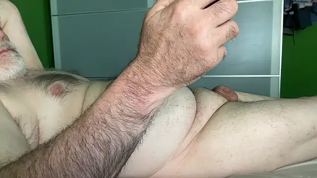 dickiesmall Webcam show