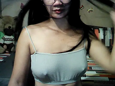 Mia_Rein Show in webcam