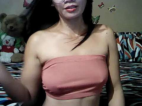 Mia_Rein élő XXX-chatje