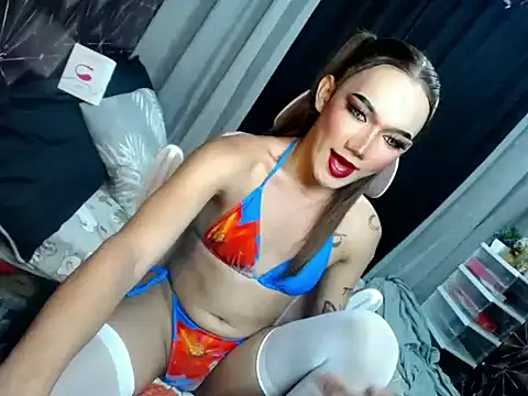 โชว์เว็บแคมของ blowzy_sexy