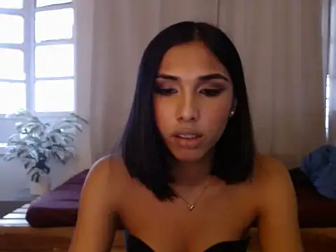 TSqueenOfCUM Webcam Show