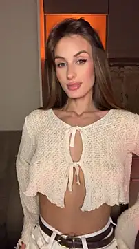 Cartier_G Adlı Modelin Canlı XXX Sohbeti