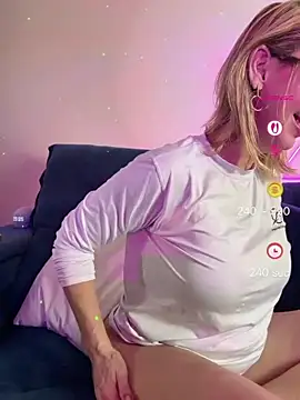 Show de RAIRAsexy na webcam