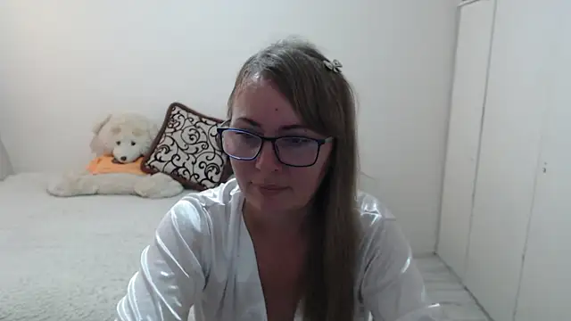 MargotLot Show in webcam