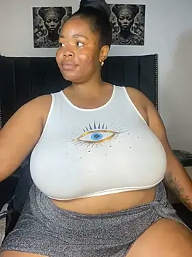 LunaCovenn Live XXX-Chat