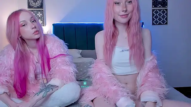 AlexRoseLiRed's Live Sex Cam Show