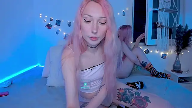 Webkamerová show AlexRoseLiRed