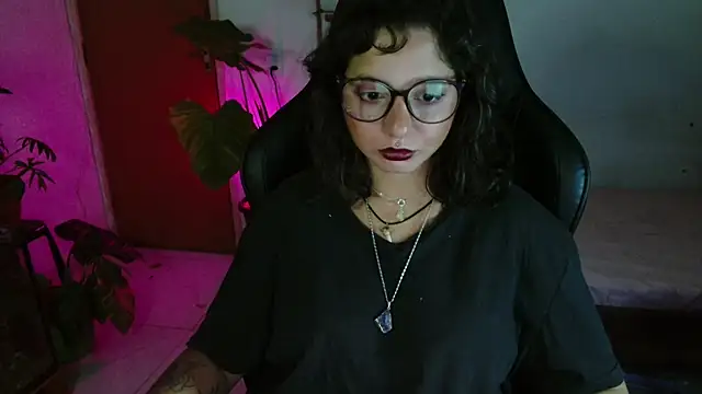 XXX chat uživo modela myamillor