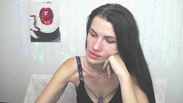 MilaLoonan Live XXX chat