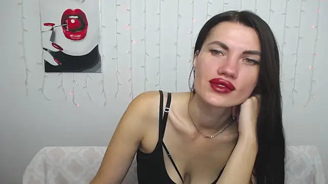 Chat XXX en directo de MilaLoona