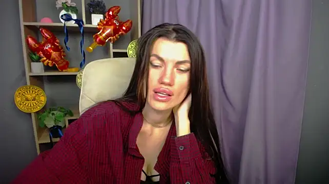 MilaLoona's Live XXX Chat