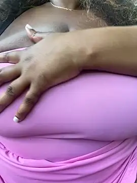 terrestrial-mermaid Show in webcam