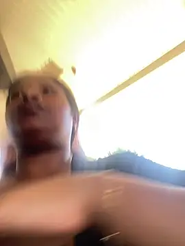 terrestrial-mermaid's Webcam Show