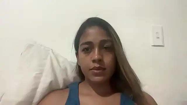 eimy_campbell2's Webcam Show