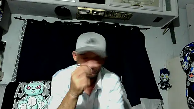 Seks show uživo modela STIFFY-WOOD na kameri