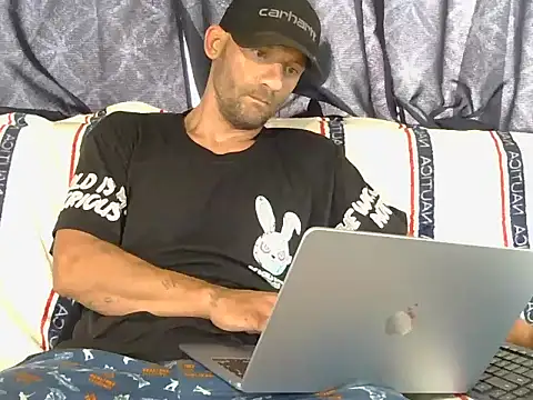 STIFFY-WOOD webkamerás műsora