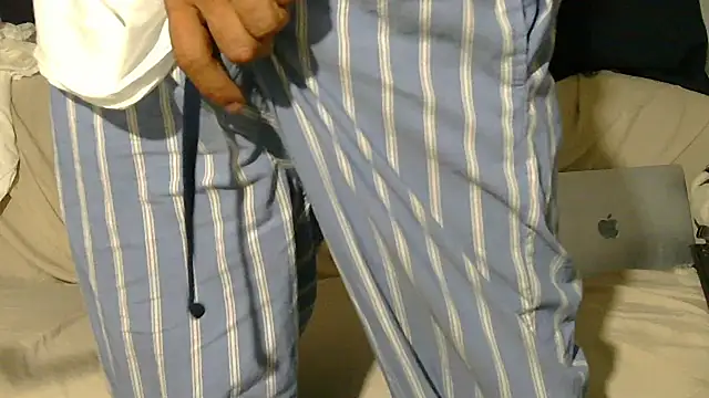 STIFFY-WOOD ওয়েবক্যাম শো