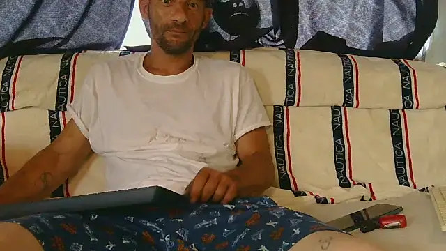 STIFFY-WOOD Show Webcam