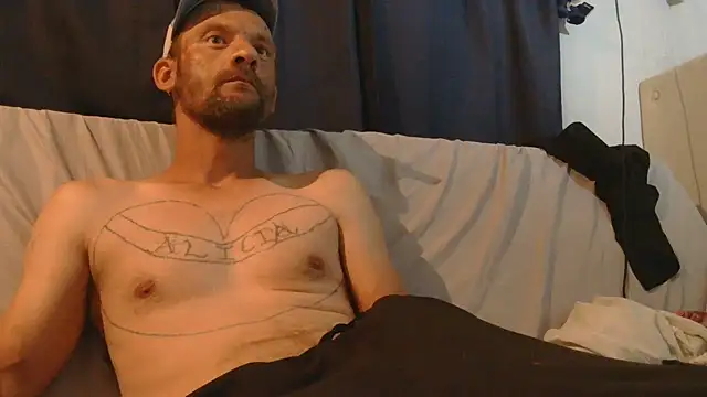 dirty69south Show in webcam