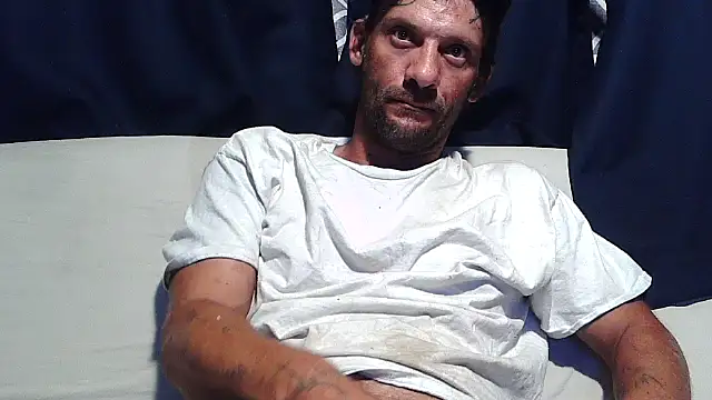 MR_DIRTY_DEEDSZ webkamerás műsora