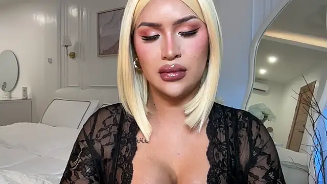 Your_Majesty_Tyra's Webcam Show