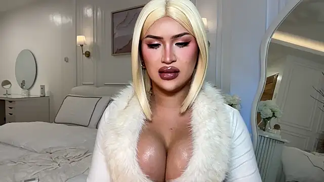 Show de webcam de Your_Majesty_Tyra
