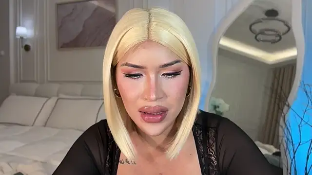 Your_Majesty_Tyra webcam show