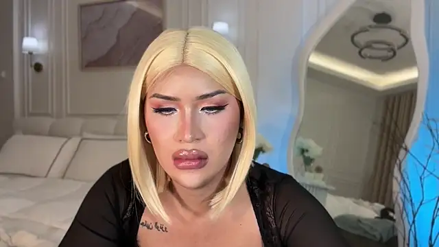 Your_Majesty_Tyra 网络视讯表演