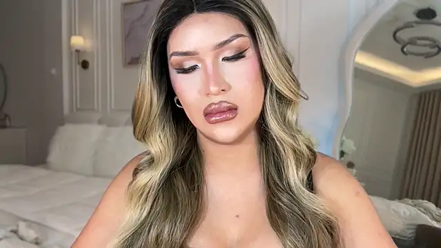 عرض كام Your_Majesty_Tyra