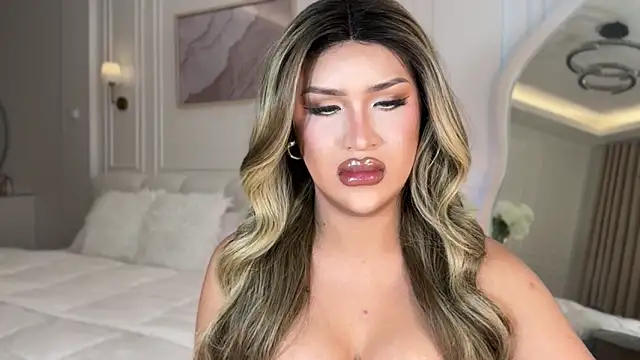Webkamerová show Your_Majesty_Tyra