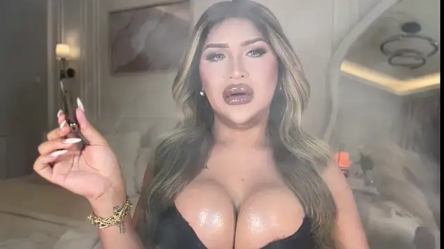 Your_Majesty_Tyra webcam show