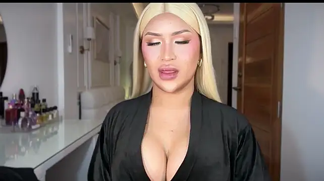 عرض كام Your_Majesty_Tyra
