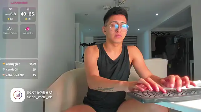 عرض كام adrik_cano__