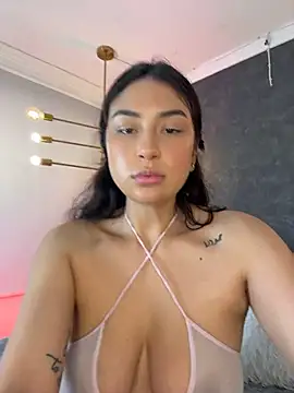 Czat XXX na żywo – dayra_angels
