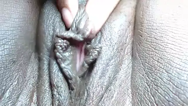 morenahott1's Live XXX Chat