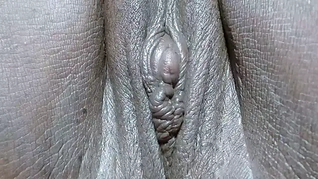 morenahott1's Live XXX Chat