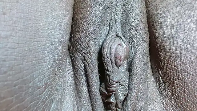 Show modela morenahott1 na web-kameri
