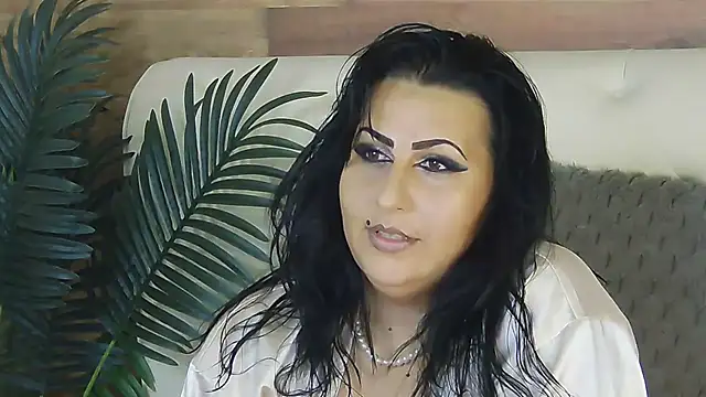 PerfectMom Adlı Modelin Canlı XXX Sohbeti