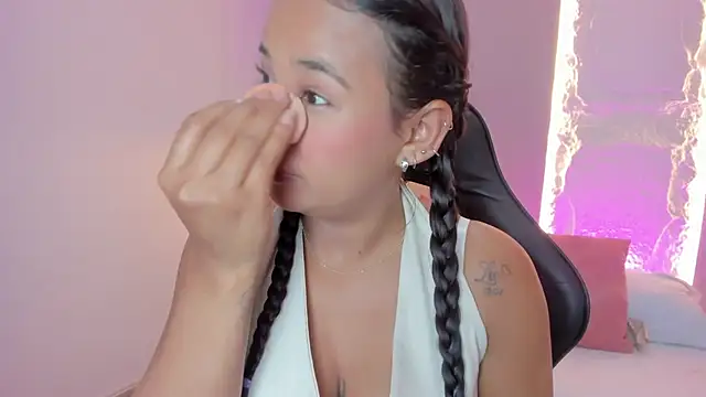 Chatroom XXX en direct de isabella_florez