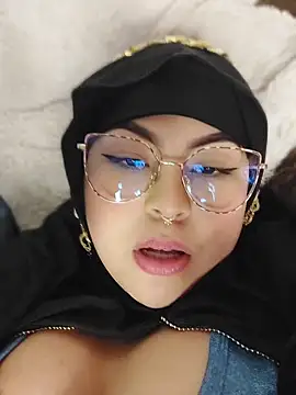 Elinaax – webcam-show