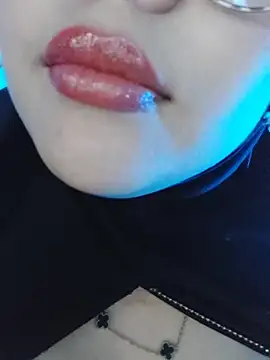 Elinaax 网络视讯表演