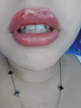 عرض كام Elinaax