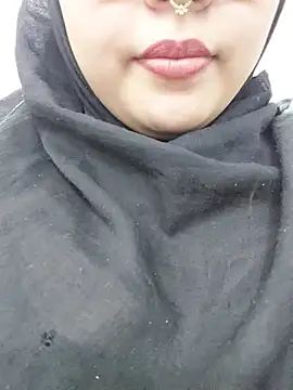 Elinaax's Live XXX Chat