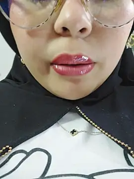 Elinaax's Webcam Show