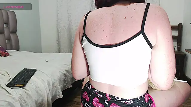 Kittywhiteass 라이브 XXX 채팅