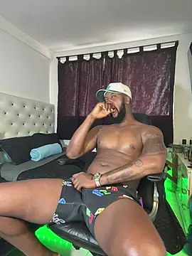 blackdrey18 Show in webcam